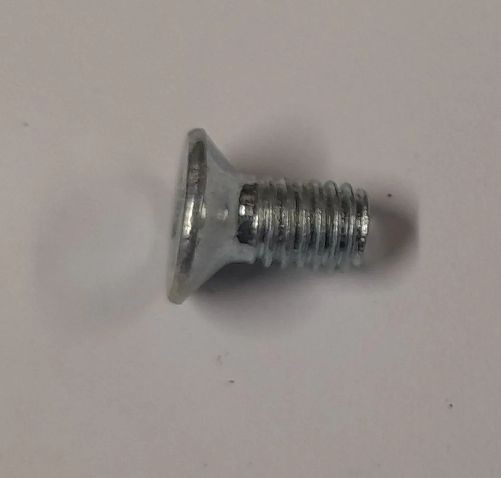 Skrutka M 6x12