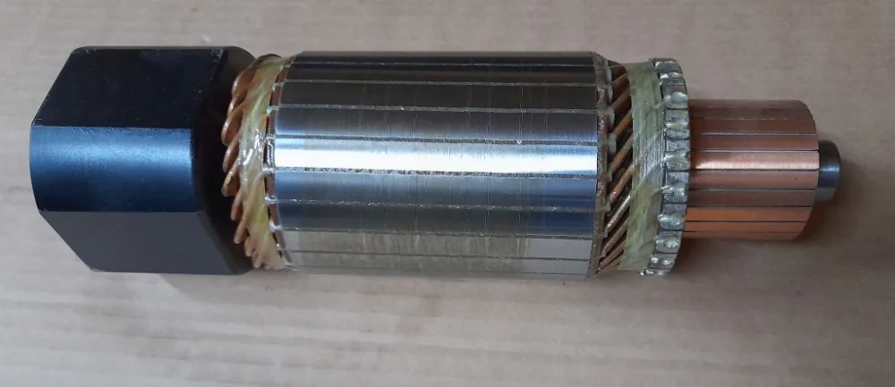 Rotor uplny